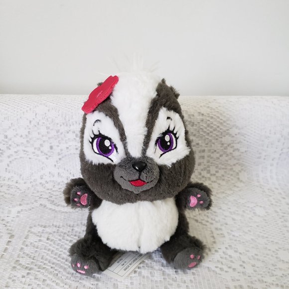 Enchantimals Plush Scaria Skunk & Pippa Peahen Bundle of 2 - Picture 6 of 9